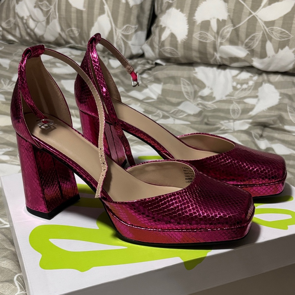 BP Shiny Fuchsia Block Heels